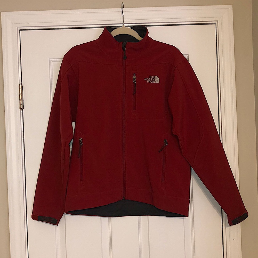 Men’s Small North Face Apex Bionic Soft Shell Jacket